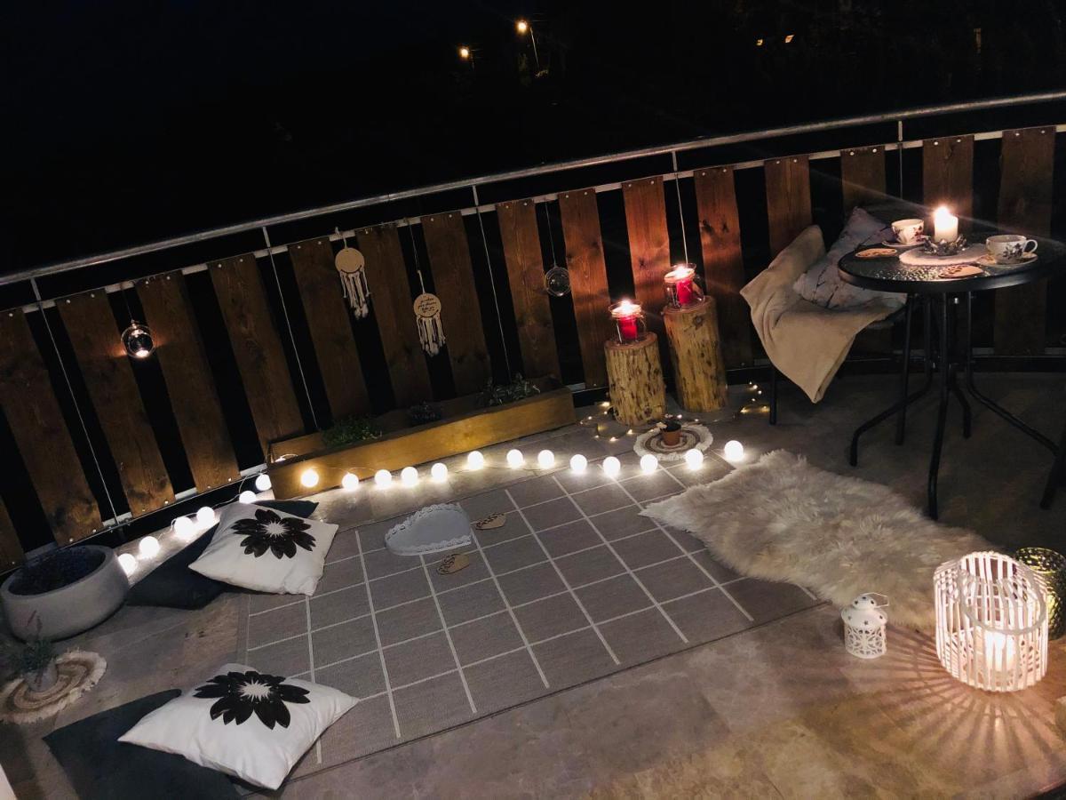 Villa Nibylandia Motylkowa Nowa Wies Grodziska Esterno foto