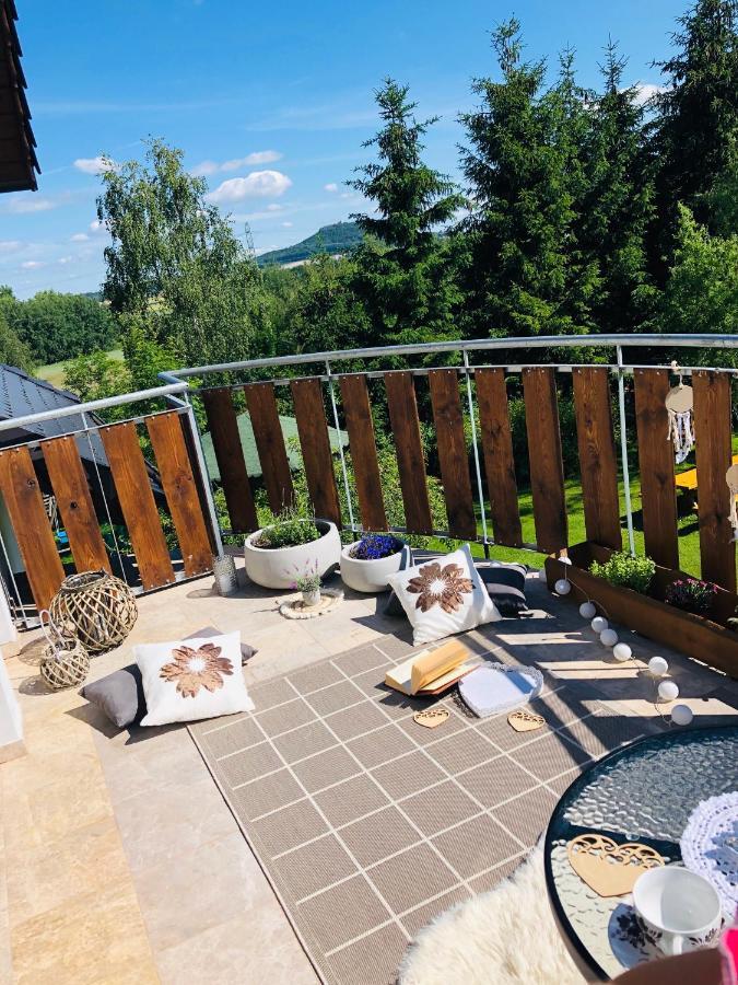 Villa Nibylandia Motylkowa Nowa Wies Grodziska Esterno foto