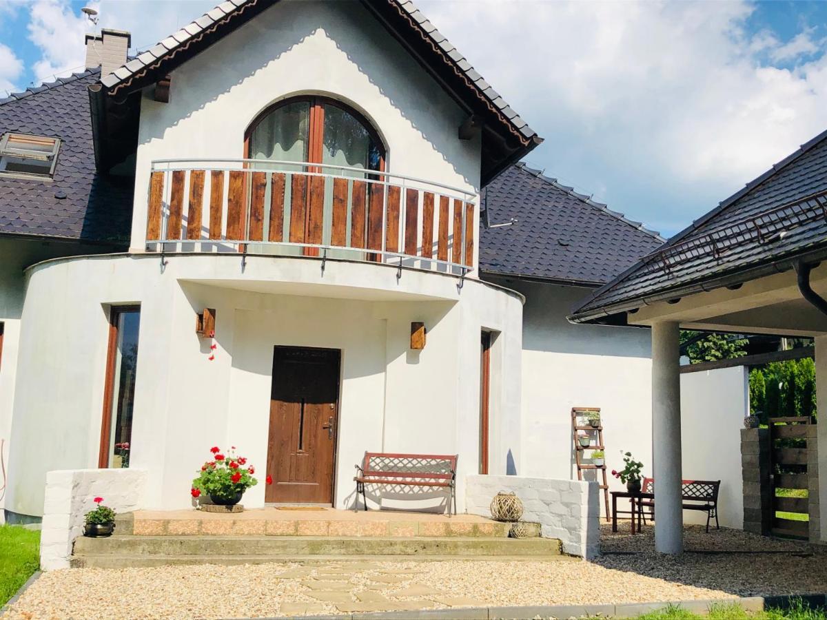 Villa Nibylandia Motylkowa Nowa Wies Grodziska Esterno foto